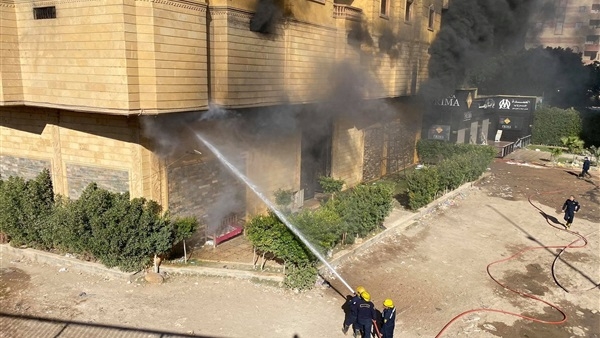التفاصيل وراء حريق معرض أثاث مدينة نصر