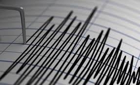 زلزال بقوة 6.1 درجة يضرب إندونيسيا