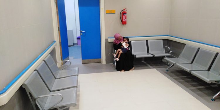 بالصور.. 10 معلومات عن أول مستشفى يشهد توزيع لقاح كورونا في مصر 1