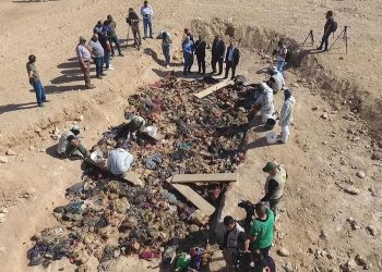 العثور على 143 جثة في مقبرة جماعية في العراق 1