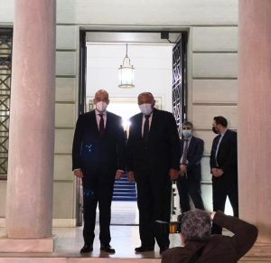 في مستهل زيارته إلى اليونان.. وزير الخارجية يلتقي نظيره اليوناني في أثينا 3