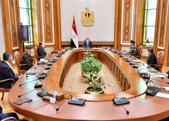 الرئيس يتابع الموقف التنفيذي للمشروع القومي لتنمية وسط وشمال سيناء 1