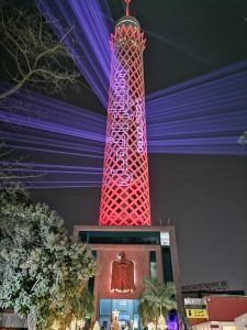 مصر تحتفل بوصول مسبار الأمل الإماراتي إلى المريخ بتزيين برج القاهرة باللون الأحمر 6