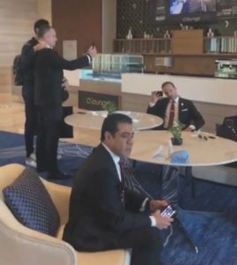 بدء تحرك الاهلي من فندق الإقامة في قطر لـ المطار 5