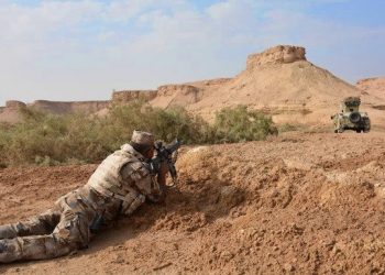 الاستخبارات العراقية تضبط وكرين لداعش في عمق صحراء الأنبار 1
