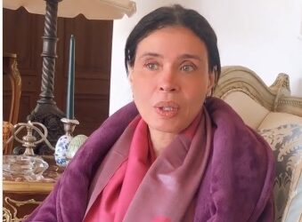 بالفيديو.. دينا عن إصابتها بكورونا: «اكتشفت إن النزول من البيت نعمة مش حاسين بيها» 2