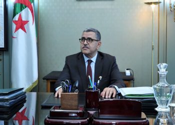 رئيس الوزراء الجزائري يدعو لتعزيز التضامن الأفريقي والعالمي للتصدي لـ وباء فيروس كورونا 1
