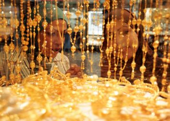ارتفاع أسعار الذهب بمنتصف تعاملات اليوم الإثنين 1