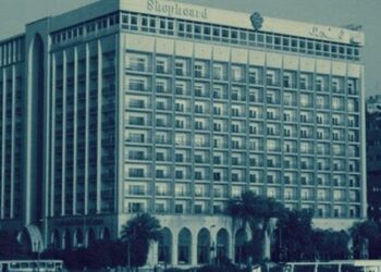 «الوزير مؤيد لمقترح الهدم».. خالد أبو بكر يكشف مفاجآت حول تطوير فندق شبرد 1