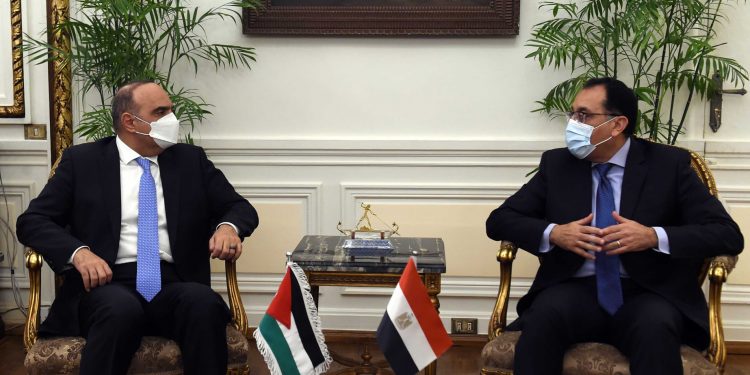 لقاء رئيس الوزراء بنظيره الأردني