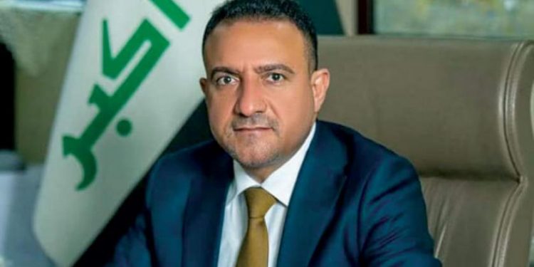 حسن التميمي وزير الصحة والبيئة العراقي
