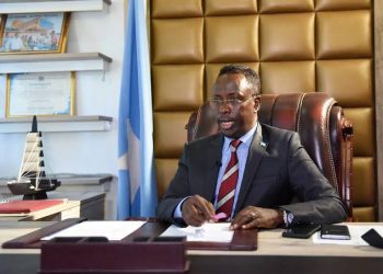الصومال: انهيار اجتماع الحكومة مع قادة الولايات بشأن الانتخابات الرئاسية والبرلمانية 2