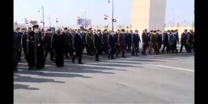 السيسي يتقدم الجنازة العسكرية لكمال الجنزوري 
