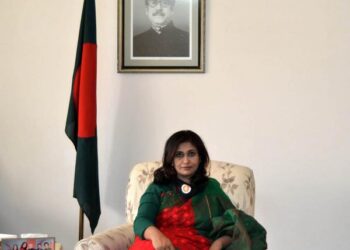 سفيرة بنجلاديش