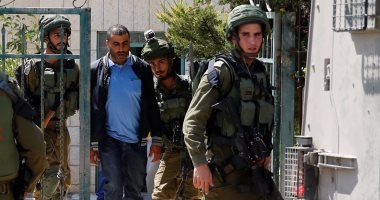 الاحتلال الإسرائيلي يعيق وصول المصلين للمسجد الأقصى 1