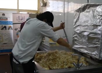 رجال أعمال الإسكندرية: مبادرة كرم رمضان توفر للعائلات 90 ألف وجبة 2