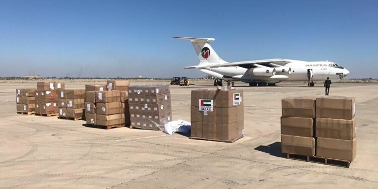 طائرة مساعدات اماراتية