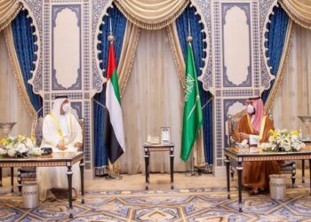 ولي العهد السعودي يبحث مع ولي عهد أبوظبي آخر التطورات الإقليمية والدولية 3