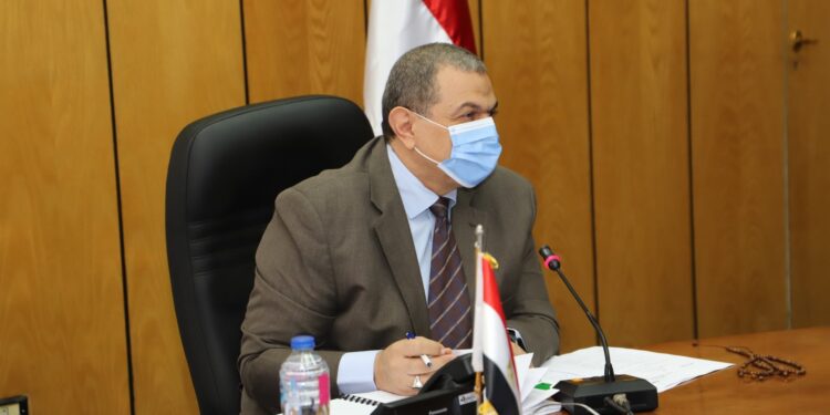محمد سعفان، وزير القوي العاملة