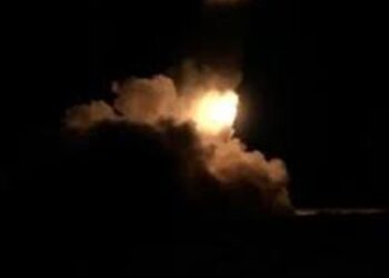 قصف صاروخي يستهدف قاعدة عسكرية بالعراق 2