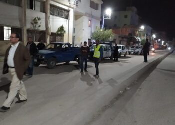لمواجهة كورونا.. مدير أمن القاهرة يتفقد الشوارع للتأكد من إغلاق المنشآت التجارية 1
