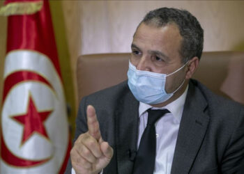 وزير الصحة التونسي: توقعات بموجة رابعة من كورونا انطلاقا من منتصف يونيو المقبل 1