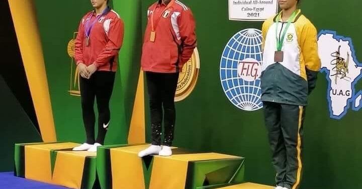 وزير الرياضة يهنئ لاعبة الجمباز زينة ابراهيم لتأهلها لاوليمبياد طوكيو 1