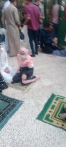 المواطنون يؤدون صلاة العيد في ملوي وسط الإجراءات الاحترازية .. صور 3