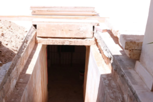 شاهد.. مقبرة سمير غانم من الداخل (صور) 1