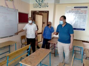رئيس مدينة الطود بالأقصر يتفقد المدارس لاستقبال امتحانات الشهادة الإعدادية 7