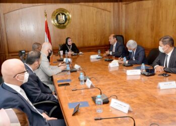 وزيرة التجارة: دراسة انشاء محور تجاري مباشر بين مصر والبحرين 3