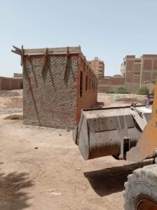إزالة 8 مقابر تم بنائها بدون ترخيص بميت نما بشبرا الخيمة (صور) 1