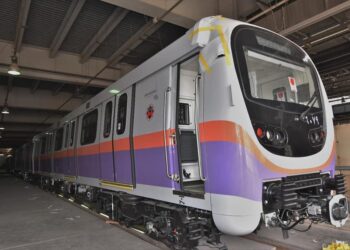 وصول القطار الأول من الـ 6 قطارات الكورية الجديدة للخط الثاني «شبرا الخيمة - المنيب» 3