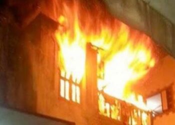 اندلاع حريق هائل داخل وحدة سكنية بأكتوبر 2