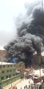 عاجل : حريق هائل بمخزن حي الهرم بأخر شارع الصفا والمروة بالطوابق 2