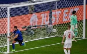 يورو 2020 أوان| بعد الفوز بثلاثية.. إيطاليا أول المتأهلين لدور ربع النهائي 1
