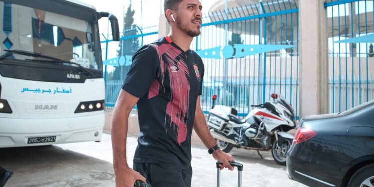 محمد شريف - لاعب الأهلي