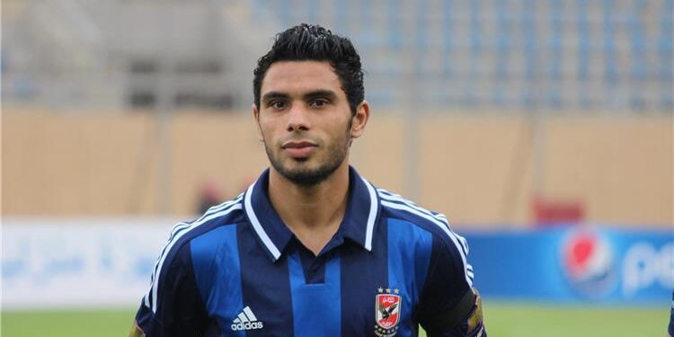 محمد رزق لاعب الأهلي السابق - أرشيفية