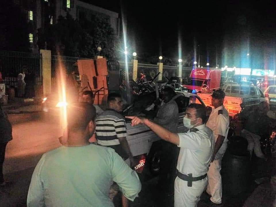 ضبط 25 مخالفة مرافق متنوعة في حملة ليلية خلف المستشفى الجامعي بحي شرق سوهاج 3