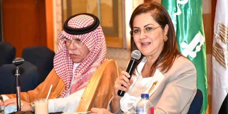 وزيرة التخطيط تلتقي وزير التجارة السعودي ووفد من مجتمع الأعمال بالمملكة السعودية 1