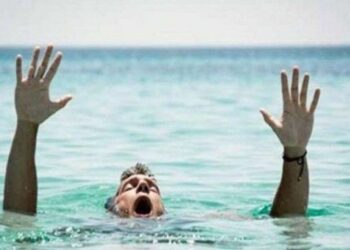 غرق شاب  أثناء استحمامه في شاطئ بالإسكندرية 1