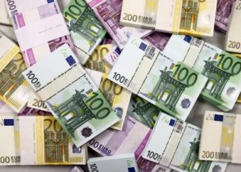 سعر عملة اليورو الاوربي اليوم الأحد 4-7-2021 في البنوك المصرية