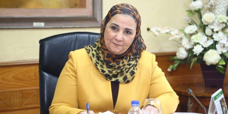 وزيرة التضامن الاجتماعي تعلن تقدم 560 مرشحًا لإشراف حج الجمعيات الأهلية 1