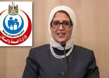 «نظيفة اليد».. عمرو أديب يدافع عن وزيرة الصحة السابقة هالة زايد
