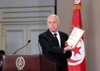 مسئول تونسي يكشف خطة قيس سعيد للتعامل مع أزمة المجلس الأعلى للقضاء
