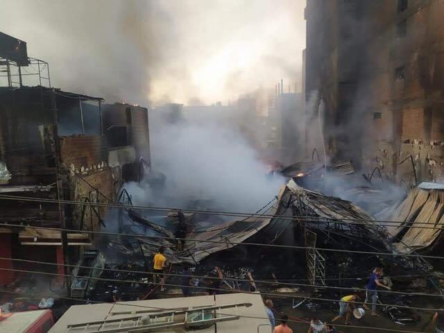وفاة وإصابة 6 أشخاص في حريق معرضين تجاريين بـ سوهاج 2