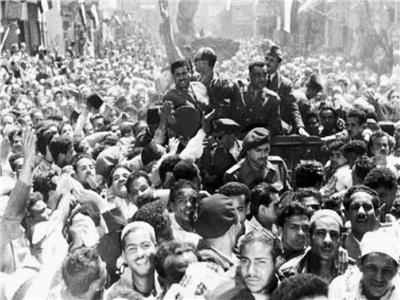 علاقة ثورة 23 يوليو بـ 30 يونيو| من الملكية للجمهورية.. ثورات مصرية بإرادة شعبية.. هدفها إلغاء الطبقية وإقامة العدالة الإجتماعية 3