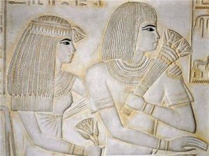 "ميريت بتاح".. تعرف على اول طبيبة مصرية في التاريخ 2