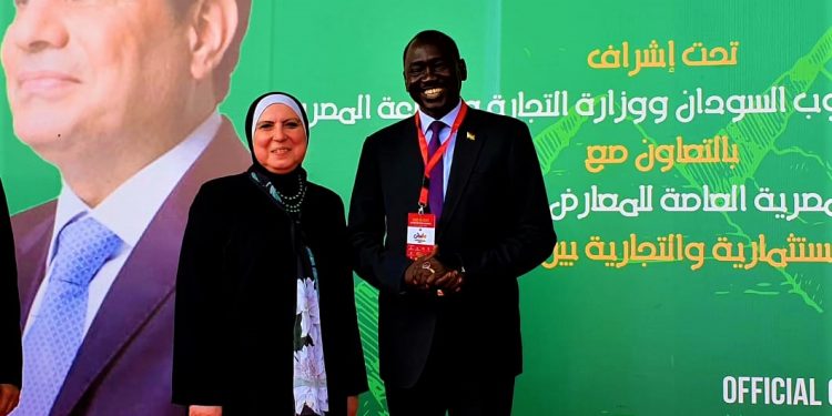 وزير الاستثمار السوداني يشيد بمعرض "صنع في مصر" 1