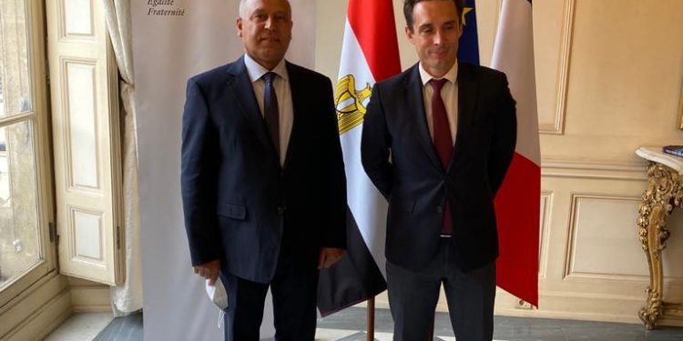 وزير النقل المصري يلتقي نظيره الفرنسي لتعزيز التعاون بين الجانبين في مجالات  النقل المختلفة 1